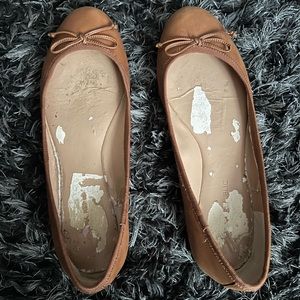 Banana Republic Well Worn Flats